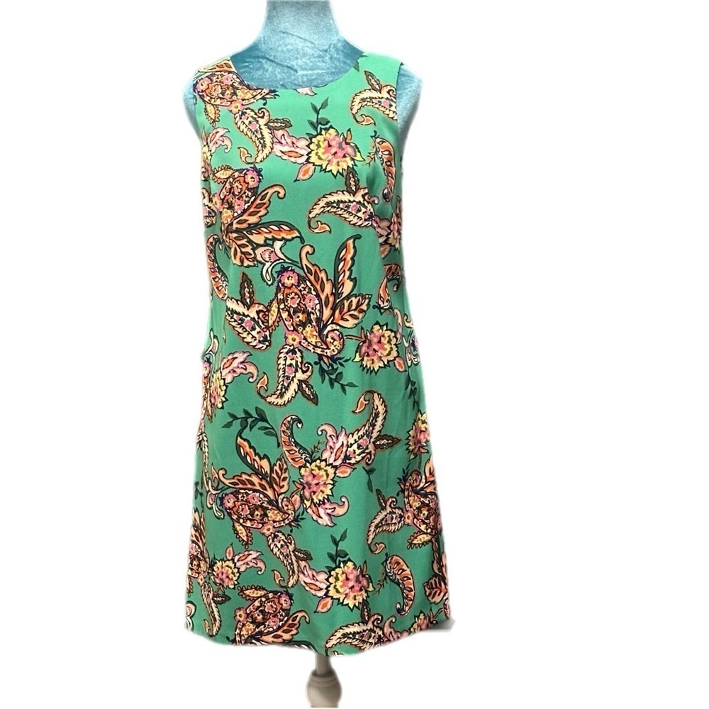 Dress from Ros and Ali is a statement,combining vibrant style w classic comfort.